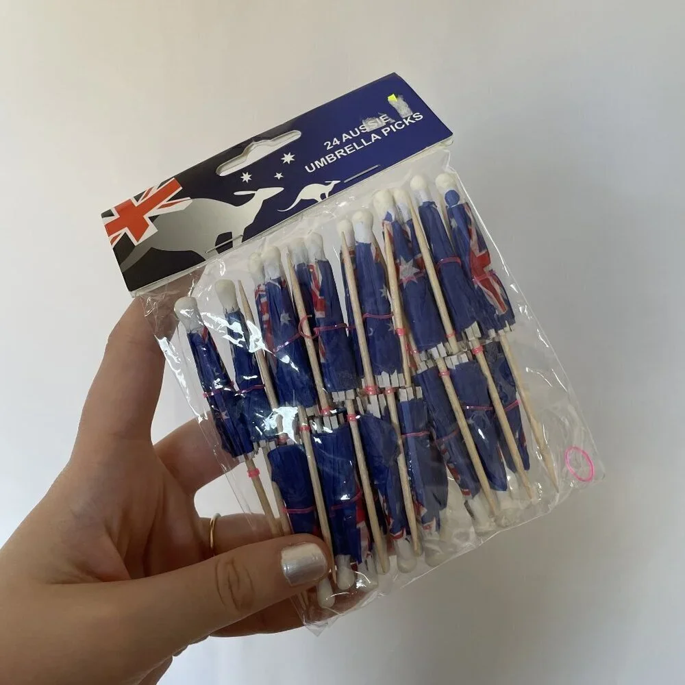 NWT Australian flag decorations toothpicks party decor southern cross cupcakes